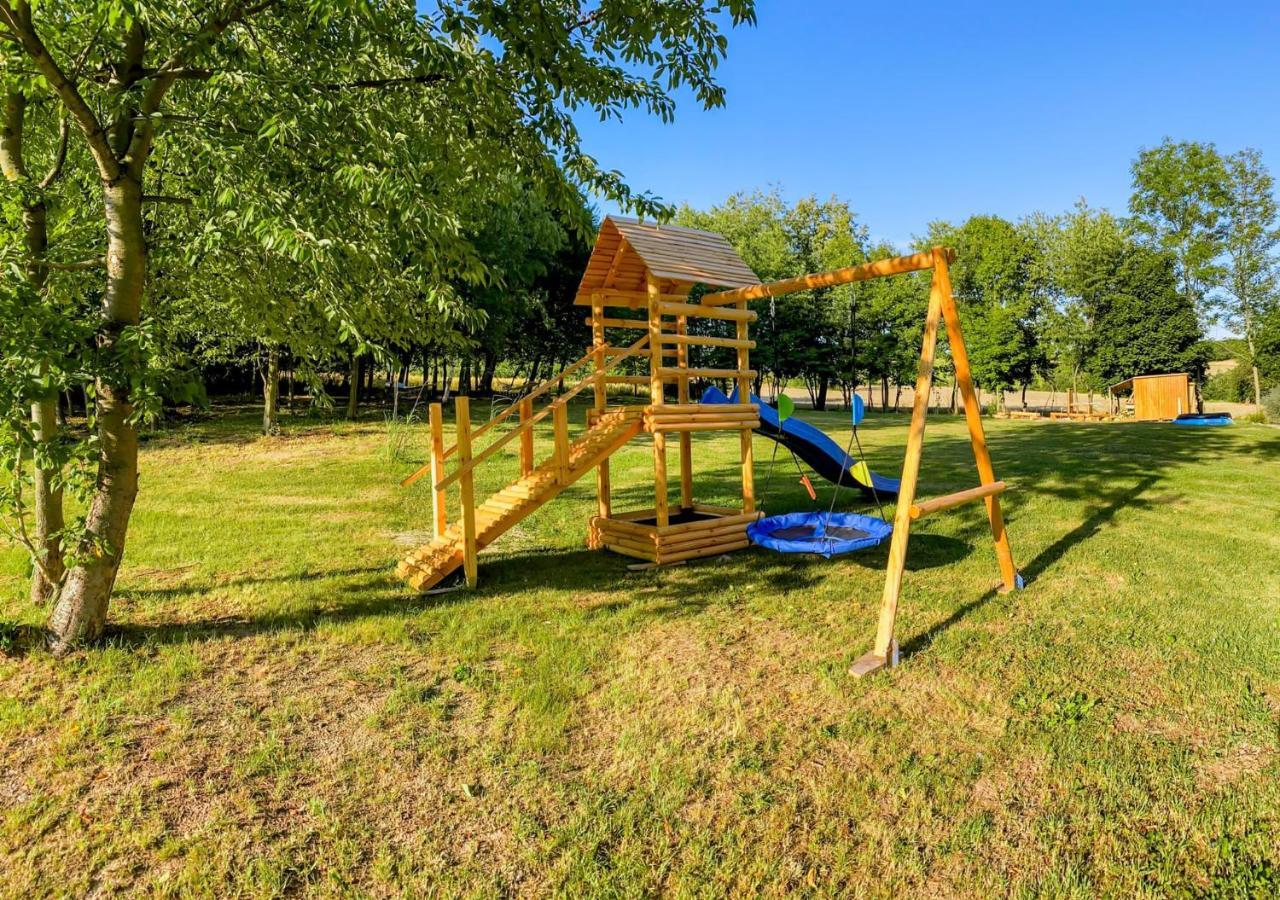 W Starym Sadzie Сasa de vacaciones